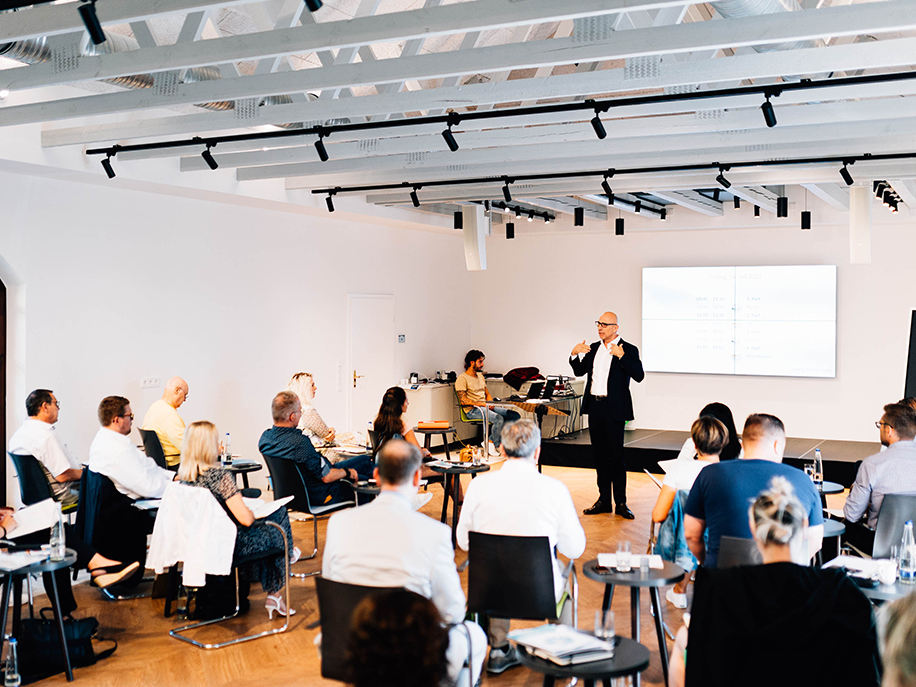 Trainer- und Speakerausbildung von Jörg Löhr